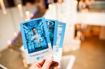 Zorgprofessionals in 2055 via de AI photobooth - Foto 1