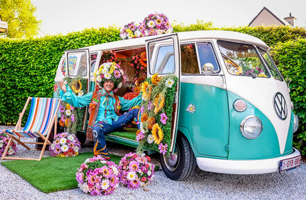 Flower Power bus met live-fotograaf - Foto 1