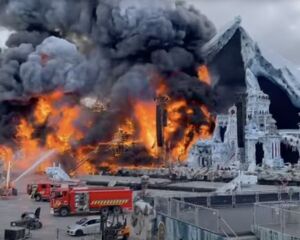 Incendio de Tomorrowland: el escenario principal está completamente destruido, el festival continúa