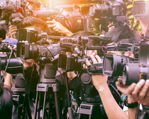 Evita estos 6 errores al invitar a la prensa a tu evento. Evita estos 6 errores al invitar a la prensa a tu evento.